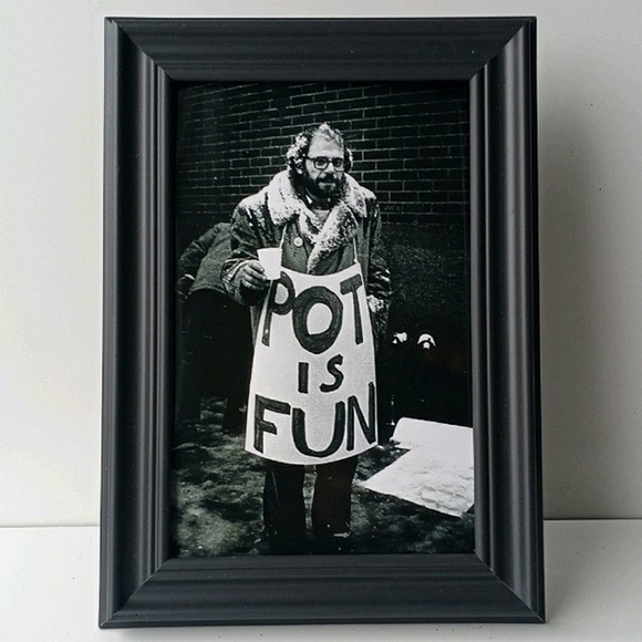 POT IS FUN Funny Vintage 70s Hippie Man holding sign in the  Snow Retro Gypsy - Picture 4 of 6